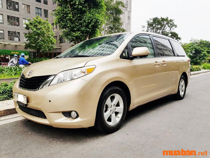 Used 2011 Toyota Sienna for Sale in New York NY  Edmunds