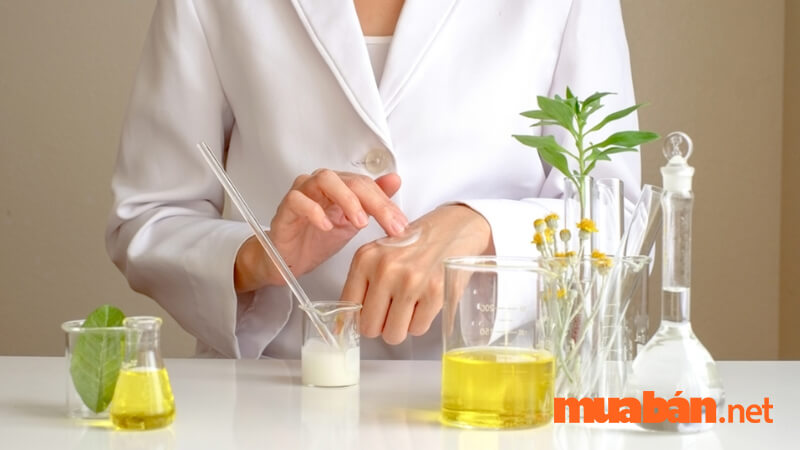 Nghiên cứu chế tạo các sản phẩm Dược - Hóa học là một trong các ngành bạn có thể thử 