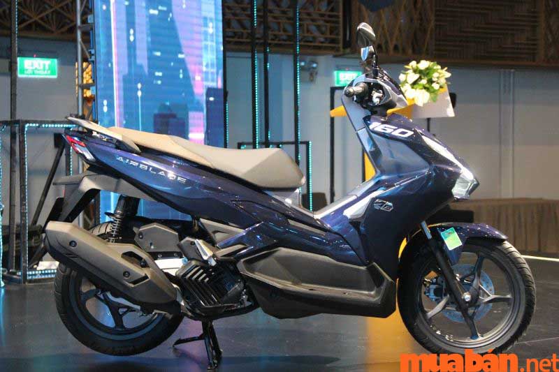Yamaha sắp ra mắt xe ga đẹp long lanh động cơ 155cc giá rẻ đấu Honda