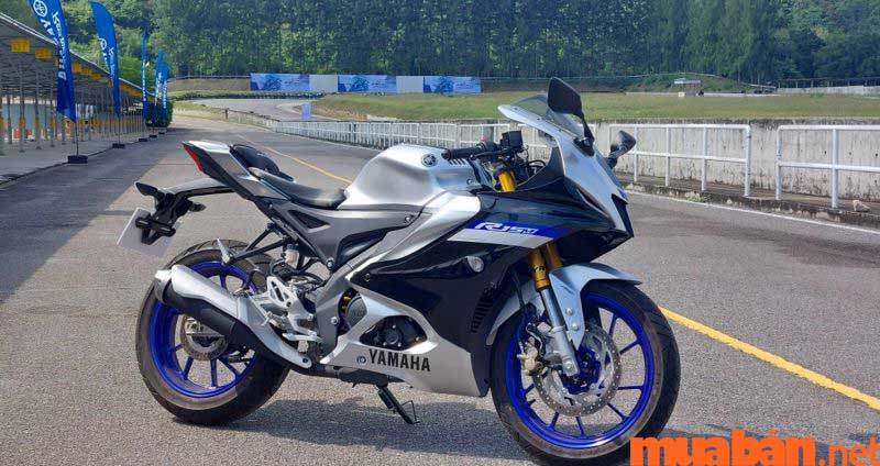 Mẫu xe máy sắp ra mắt 2022 Yamaha YZF-R15 2022