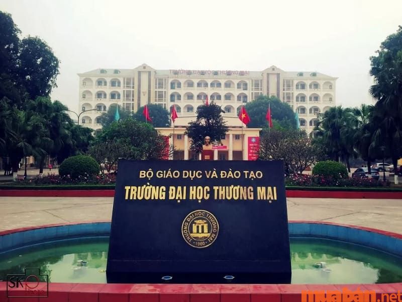 Đại học Thương Mại có đào tạo ngành thương mại điện tử.