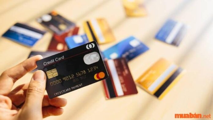 thẻ tín dụng cho sinh viên