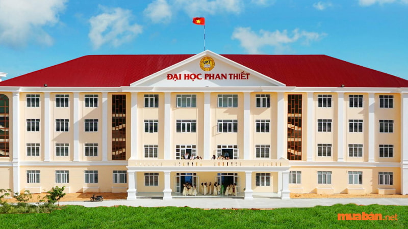 Tham khảo điểm chuẩn đại học Phan Thiết 2021 