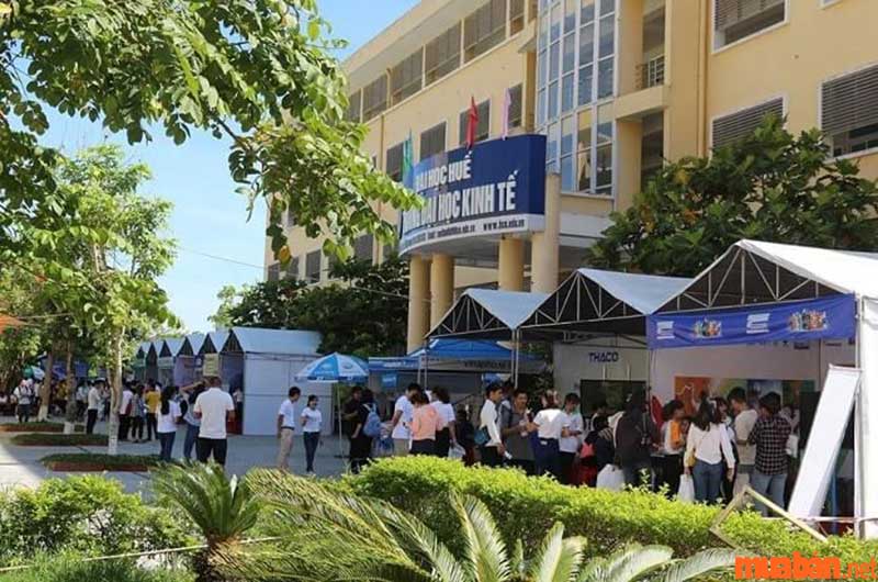 Điểm chuẩn đại học Kinh tế Huế - Công bố chỉ tiêu xét tuyển