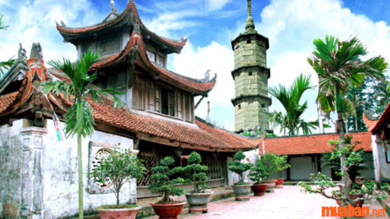 Không gian chùa rộng rãi với nhiều khu vực khác nhau