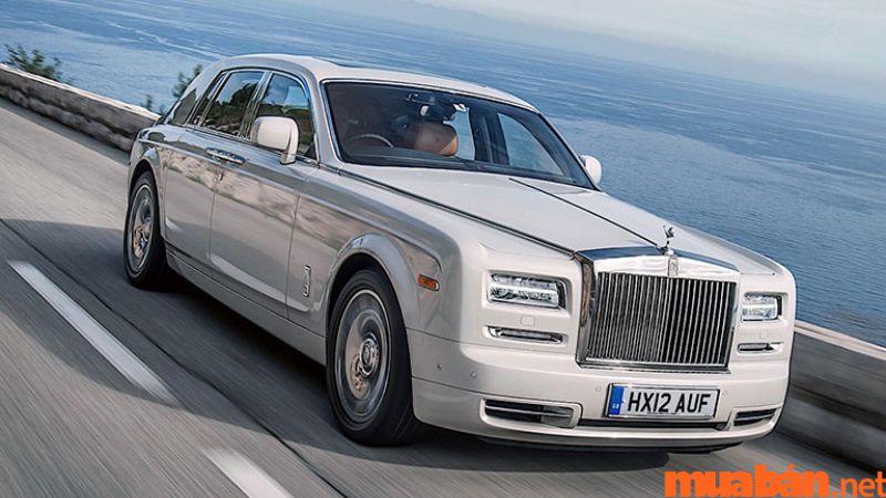 Đánh giá dòng xe Rolls Royce Phantom VIII -  phamtom là xe gì?