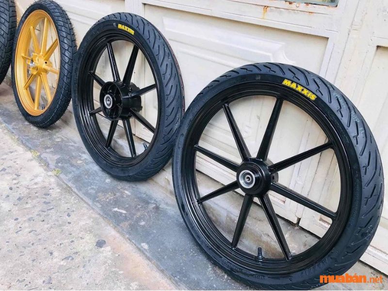 Lốp xe máy Maxxis