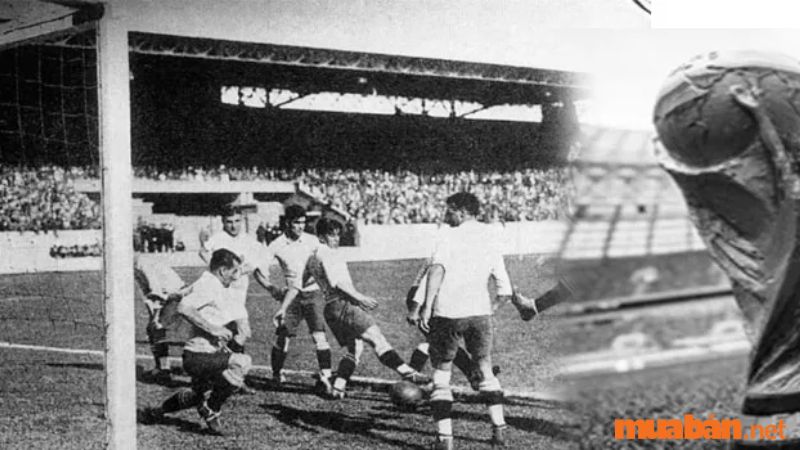World Cup lần đầu tiên được tổ chức vào năm 1930