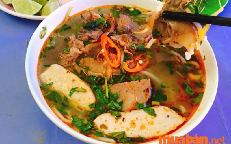 Bún bò Huế 14B