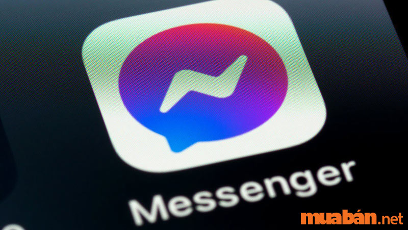 Cẩn thận khi đọc tin nhắn Messenger để người khác không nhận ra