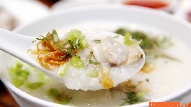 Cháo hà là món ăn bạn không nên bỏ qua khi đến Quảng Ninh