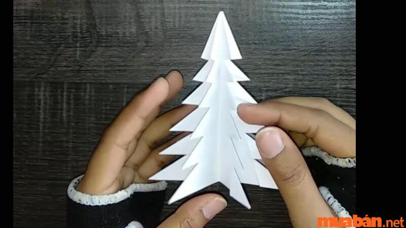 Cách làm cây thông Noel bằng giấy A4