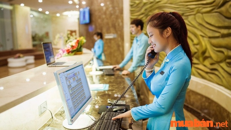 Quản trị khách sạn khi ra trường có thể dễ dàng đảm nhiệm nhiều chức vụ trong khách sạn.