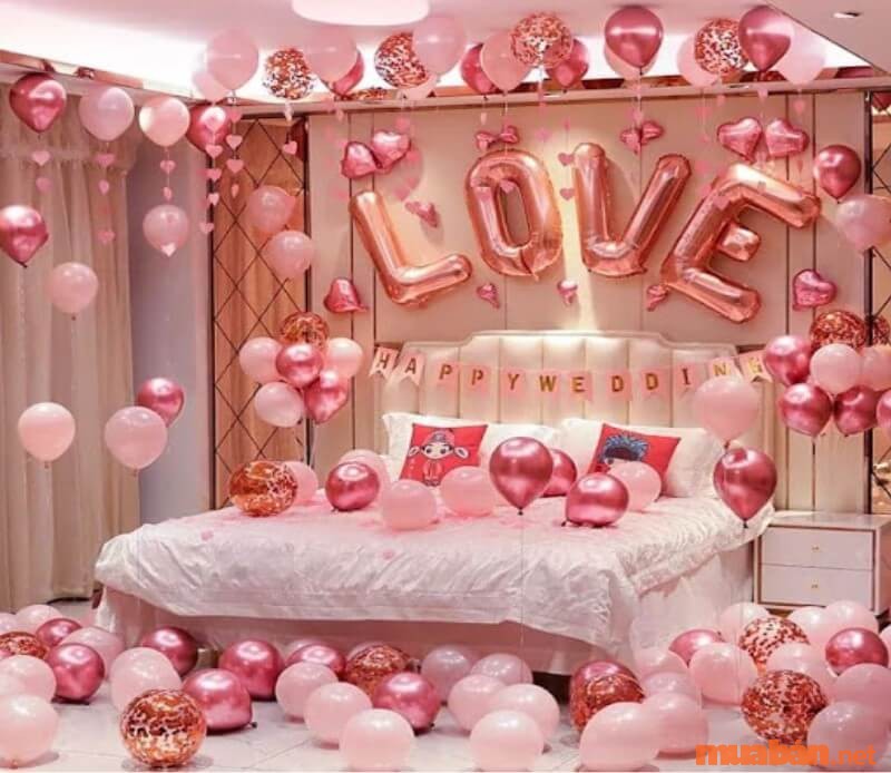 Trang trí phòng cưới theo gam màu hồng nhẹ nhàng, lãng mạn