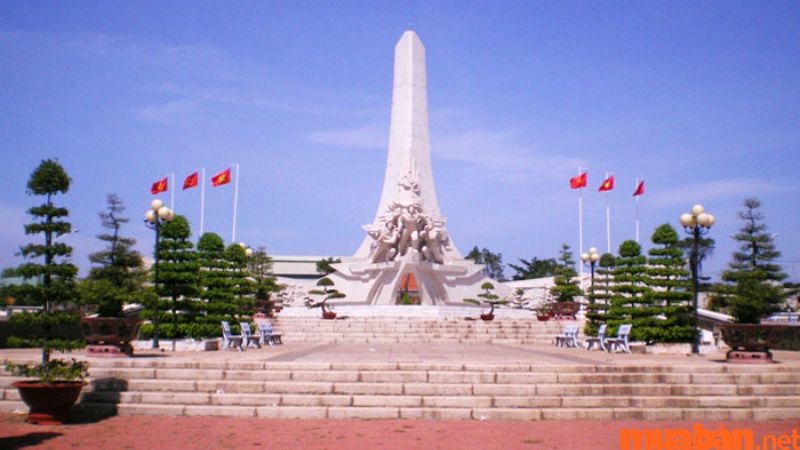 Tượng đài Chiến thắng Đồng Xoài, Bình Phước