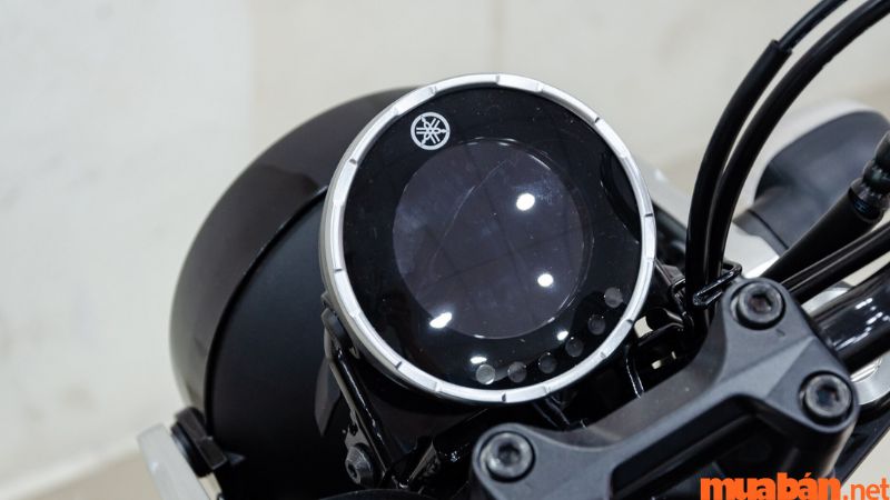 Bảng điều khiển của Yamaha XSR 155 2023