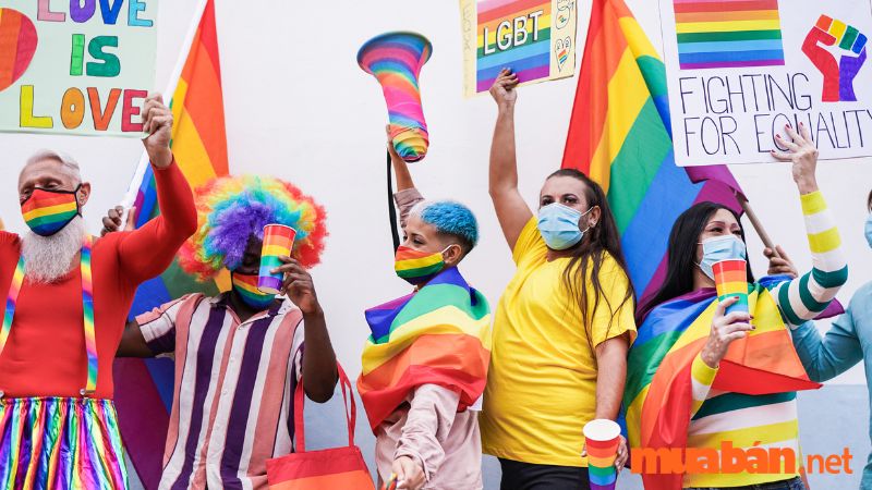 LGBTQ+ - Cộng đồng mở rộng của LGBT
