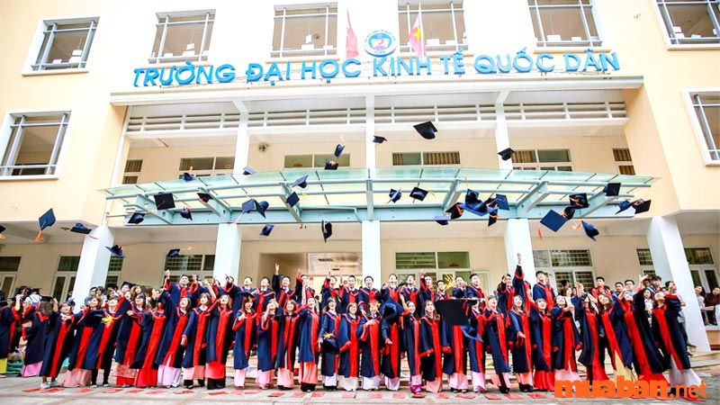 Rất nhiều bạn học sinh quan tâm đến thông tin Đại học Kinh tế Quốc dân tuyển sinh 2023