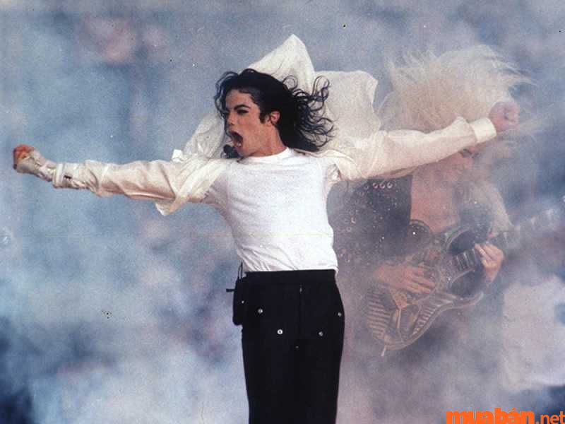 Michael Jackson được mệnh danh là "Ông hoàng nhạc Pop"
