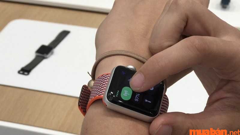 Bạn có thể tắt hoặc bật gói cước di động trên Apple Watch
