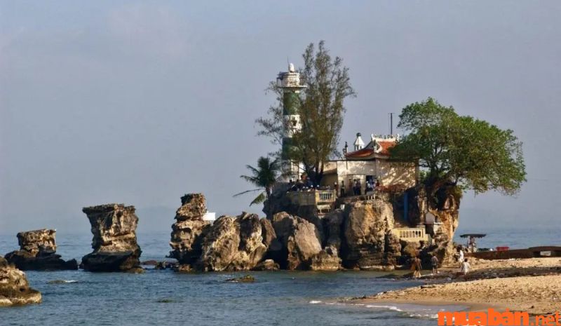 Mũi Dinh Cậu đứng ở vị trí thứ 10 trong TOP bãi biển đẹp nhất Phú Quốc khu Bắc đảo