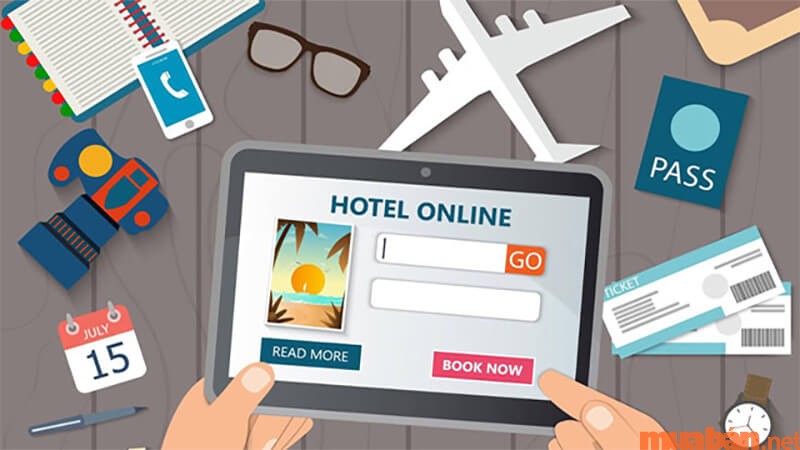 Đặt vé, book phòng khách sạn trước giúp bạn có chuyến du lịch tuyệt vời hơn.