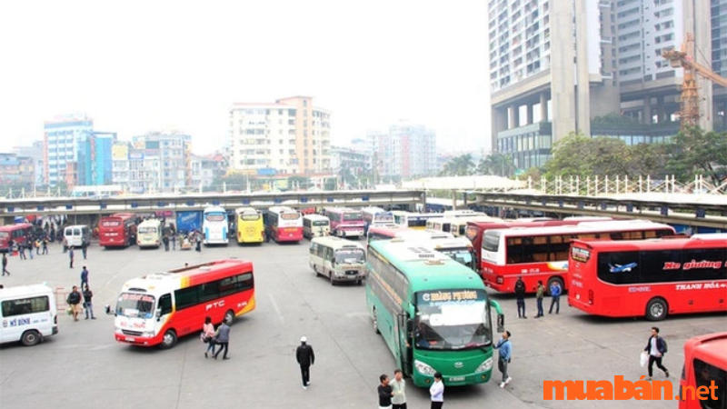 Di chuyển bằng xe khách cũng là 1 trong những kinh nghiệm du lịch Hội An