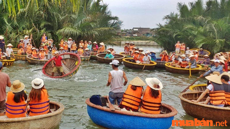 Kinh nghiệm du lịch Hội An là phải đi thuyền thúng rừng dừa Bảy Mẫu