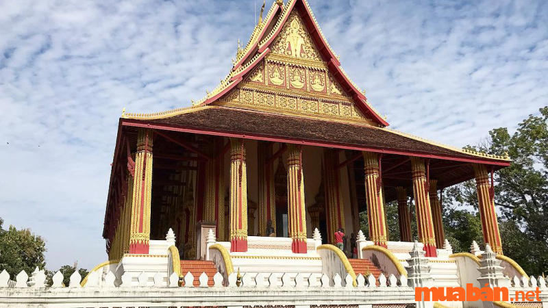 Kinh nghiệm du lịch Lào là thăm chùa Phra Keo 