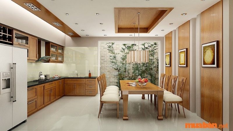 Với những ngôi nhà có diện tích lớn thì nên bố trí phòng bếp tách biệt với khu bàn ăn để cho căn bếp thông thoáng hơn, tạo ra hai không gian rộng hơn và thoải mái hơn. 