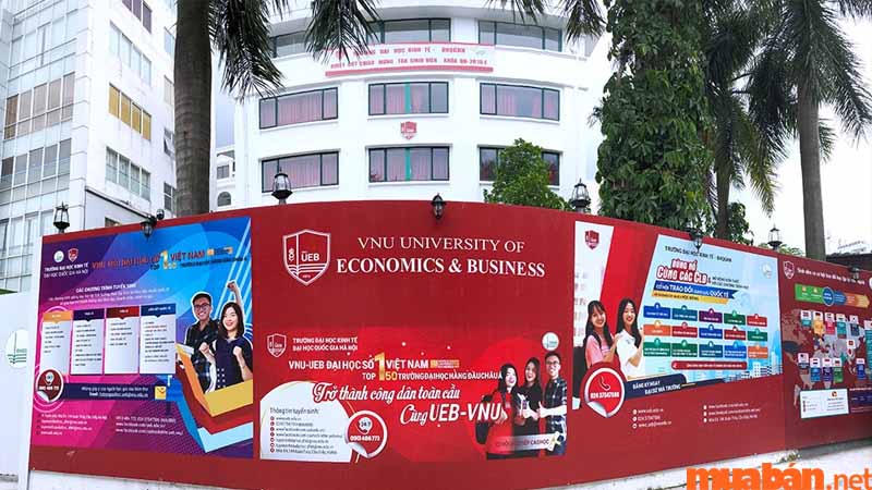 Mức học phí năm 2021-2022 của trường Đại học Kinh tế Hà Nội