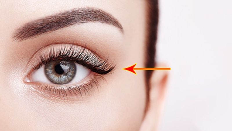 Giật đôi mắt trái khoáy là một trong phản xạ tâm sinh lý thông thường của cơ thể