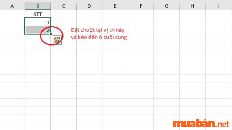 Giữ và kéo chuột để đánh số thứ tự trong Excel