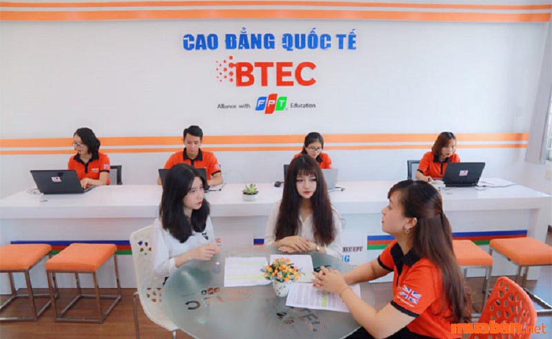 BTEC FPT là một trường cao đẳng chuẩn quốc tế