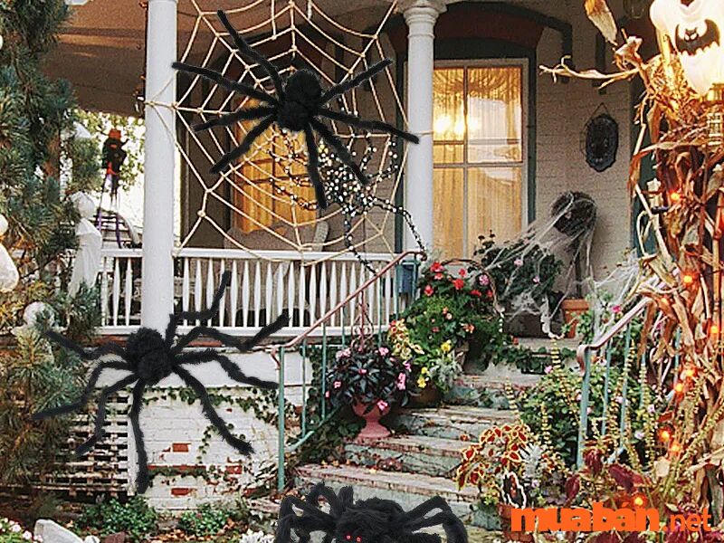 Trang trí Halloween kinh dị với cửa hình mạng nhện 2