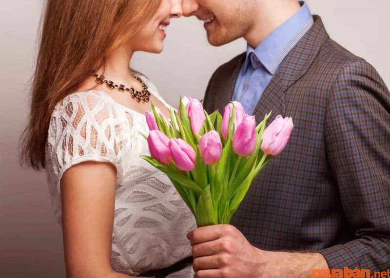 Hoa là một món quà 20/10 cho vợ mang nhiều tình cảm