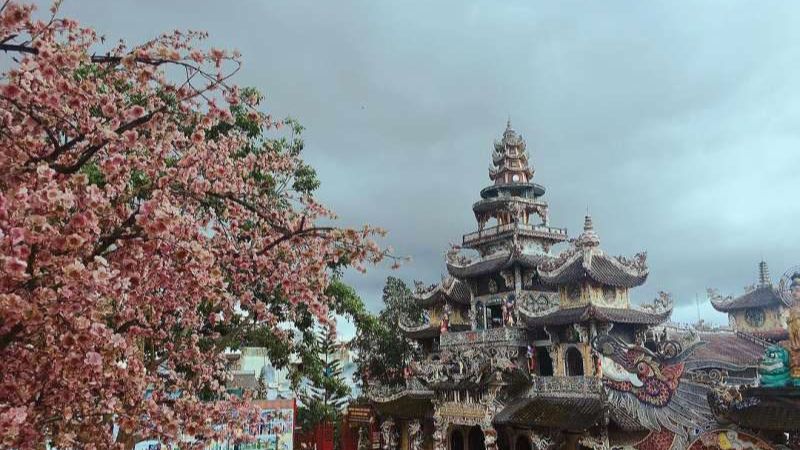 Top 11 cái "nhất" ở chùa Linh Phước - chùa Ve Chai Đà Lạt