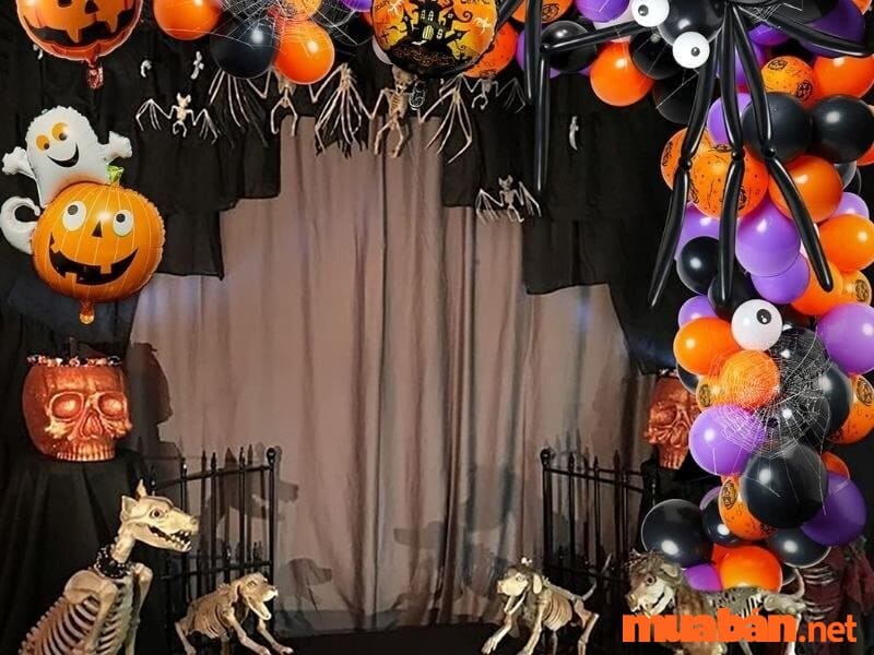 Trang trí Halloween cho văn phòng bằng bóng bay mẫu 1