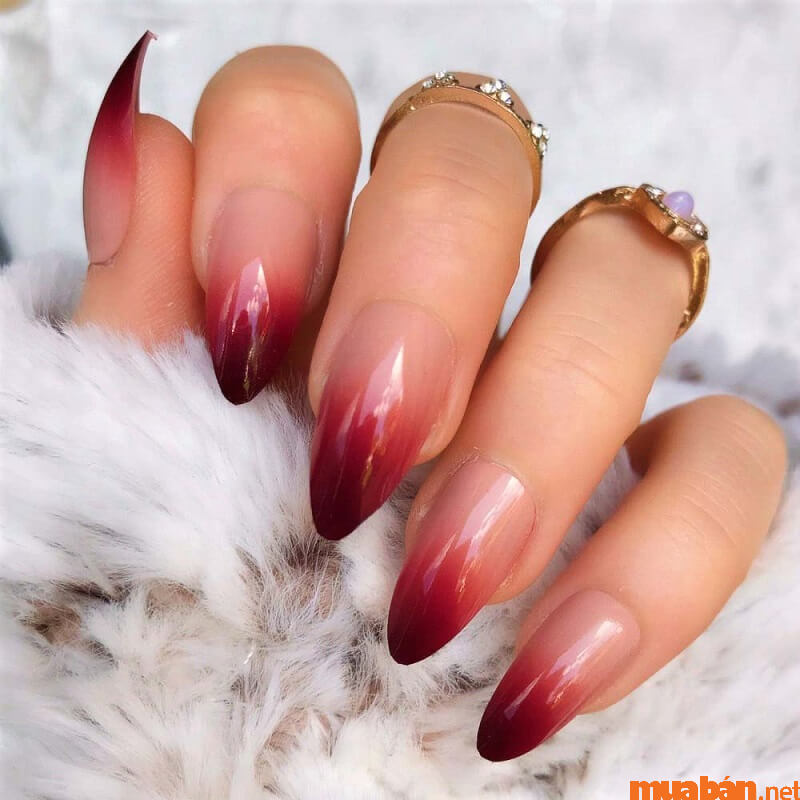 Mẫu nail hồng thạch ombre cá tính