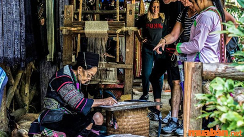 Khám phá khu làng nghề thủ công truyền thống tại bản Cát Cát