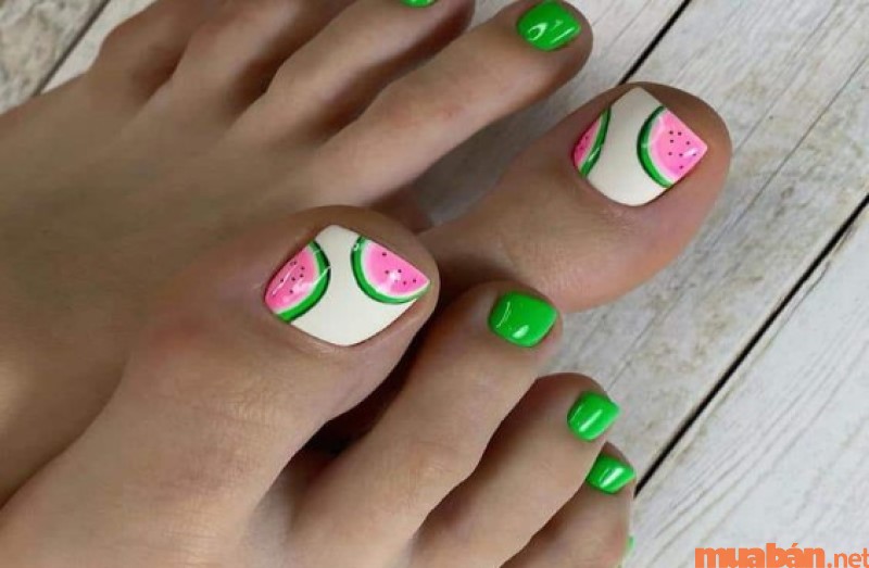 Mẫu nail dưa hấu chân đơn giản, dễ thương mẫu 4