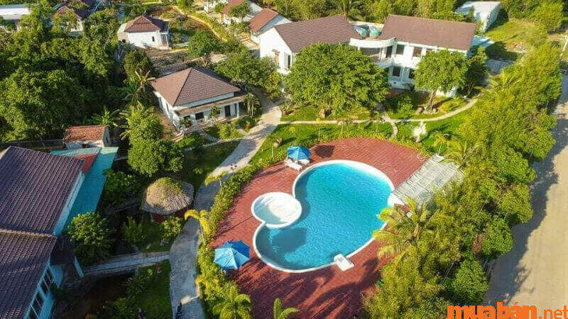 Hoàng Bách Resort