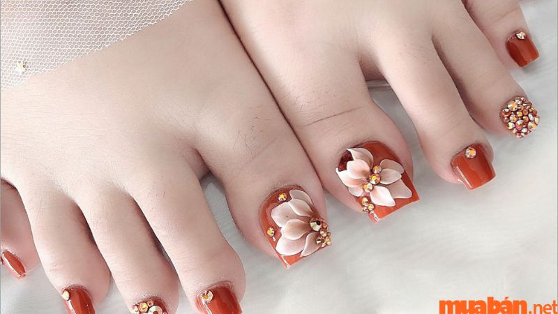 Mẫu nail chân trendy và đẹp nhất dành cho cô dâu - Mẫu 3