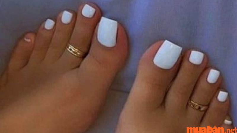 Mẫu nail chân dành cho da ngăm - Mẫu 5