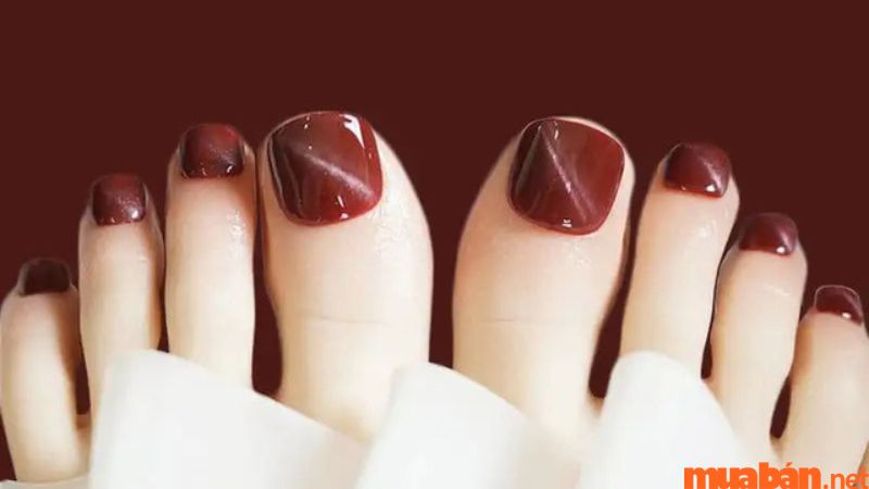 Mẫu nail chân dành cho da vàng - Mẫu 5