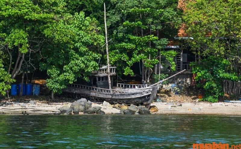 Du lịch Hà Tiên, bạn hãy thử ghé đến Đảo Hải Tặc một lần