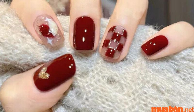 Mẫu nail sơn thạch đẹp với màu đỏ sẫm