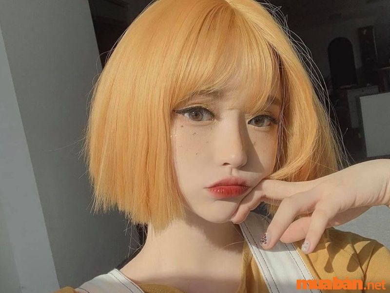Tóc ngắn cực cá tính kết hợp nhuộm màu vàng cam