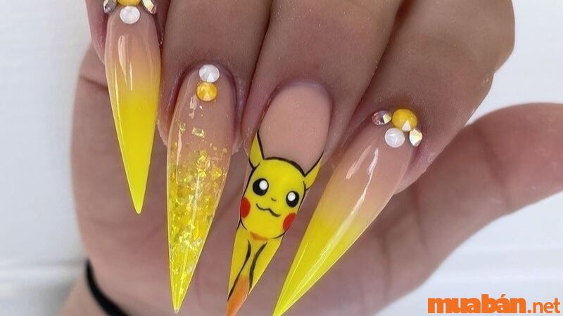 Mẫu nail hoạt hình Pikachu phù hợp với nàng điệu đà, cá tính