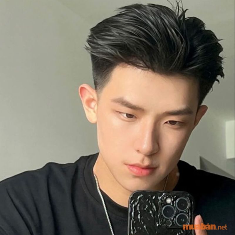 Kiểu tóc side part quiff